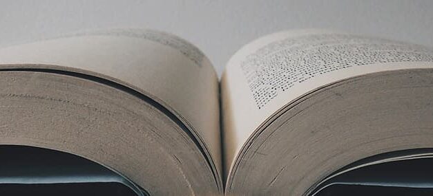 Una reacción crítica